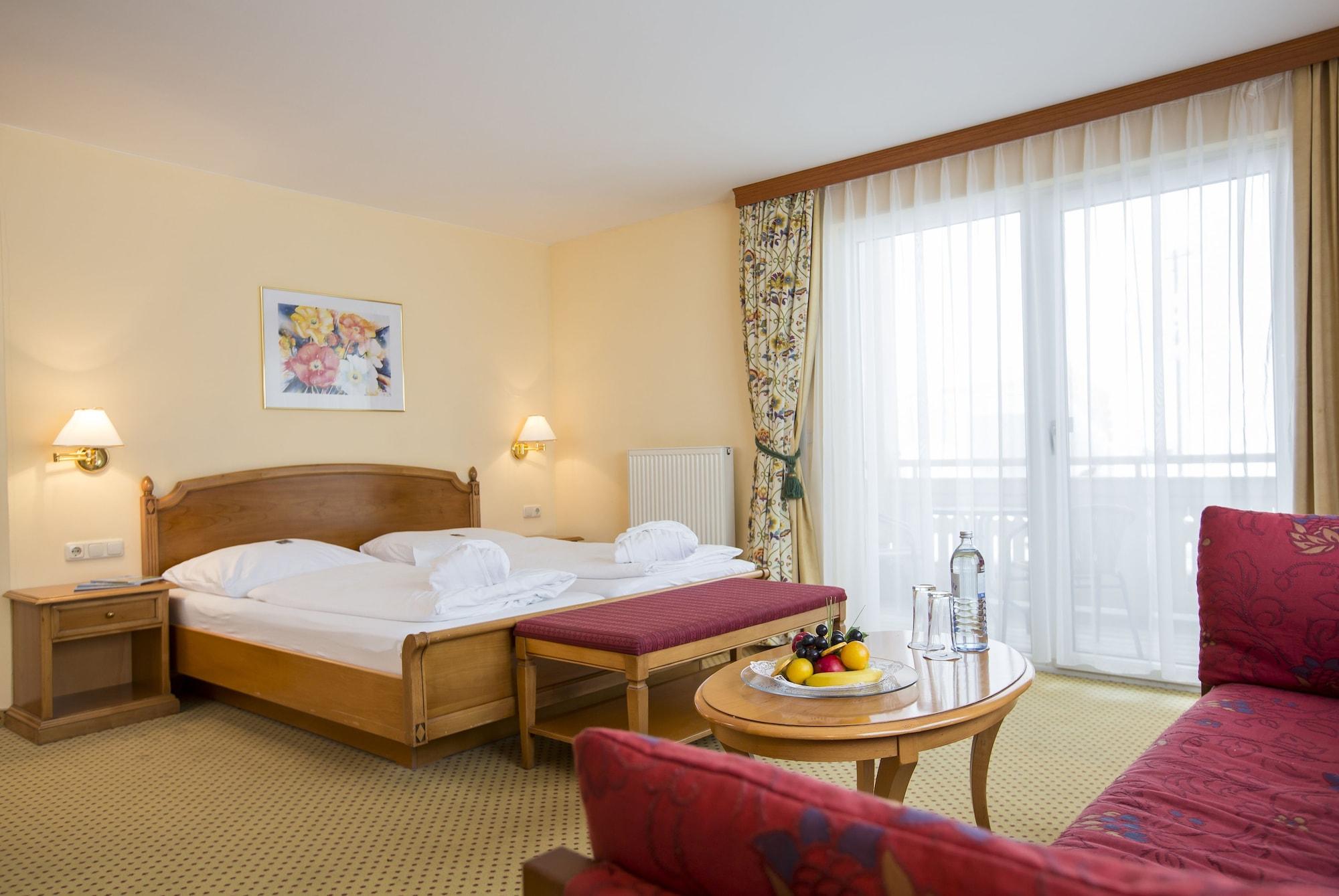 Falkensteiner Aktiv & Familienhotel Cristallo Superior Katschberghöhe Екстериор снимка