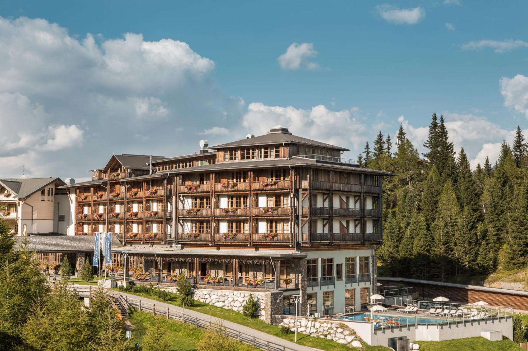 Falkensteiner Aktiv & Familienhotel Cristallo Superior Katschberghöhe Екстериор снимка